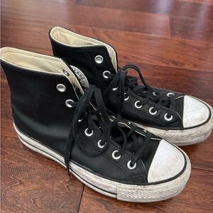Black converse